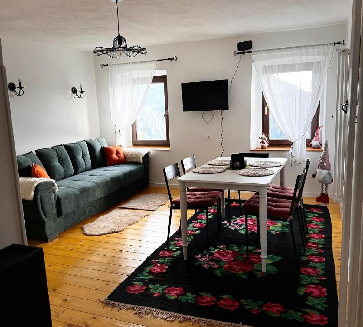 Casa Di Montagna Bnb -Roxy Danta 0*,  Itália
